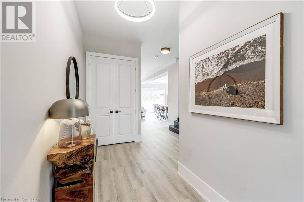 Welland, ON L3C7M5,994 HANSLER Road