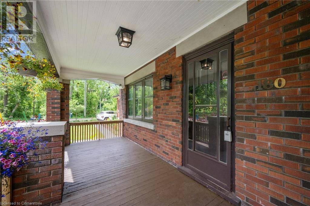 Kitchener, ON N2G1Y5,180 DAVID Street