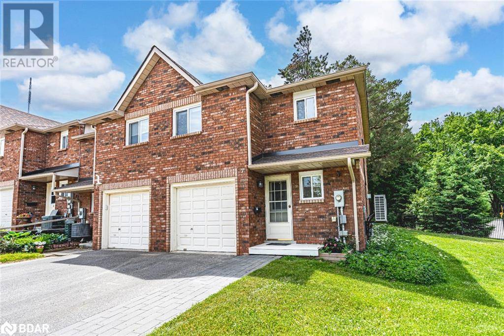 Barrie, ON L4N6W4,7 PARTRIDGE Road