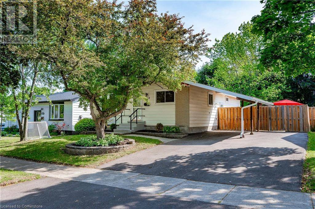 Burlington, ON L7P1Z3,2118 CAVENDISH Drive