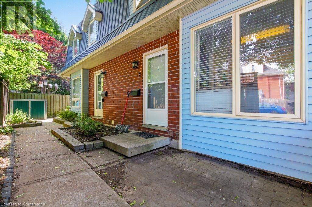 London, ON N6B2C1,561 PRINCESS AVE #2
