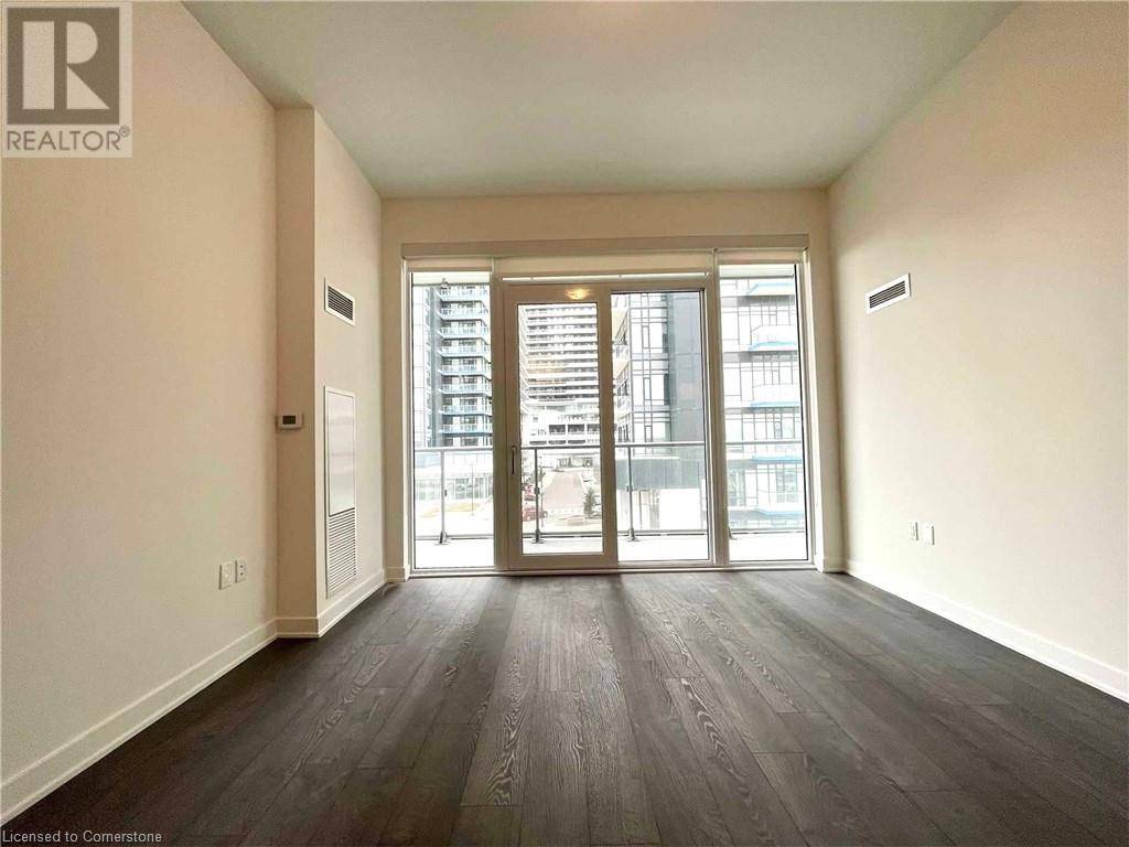 Mississauga, ON L5M0Z8,4675 METCALFE AVE #202