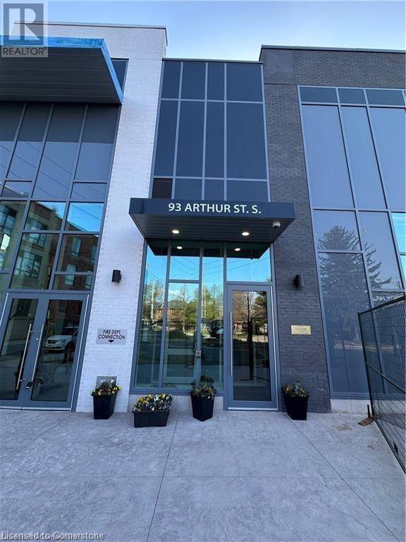 Guelph, ON N1E0A8,93 ARTHUR ST South #406