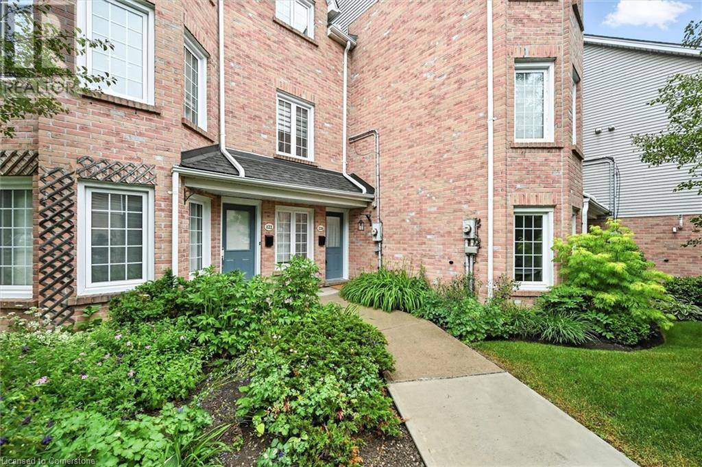 Burlington, ON L7M3Z4,2110 CLEAVER AVE #228