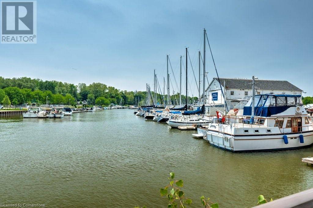 Oakville, ON L6L6L5,100 BRONTE RD #214
