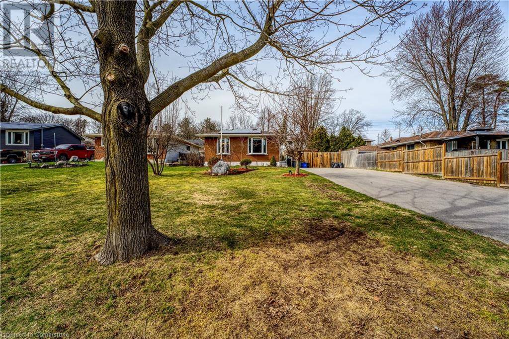 Simcoe, ON N3Y2S4,26 ASHTON Drive