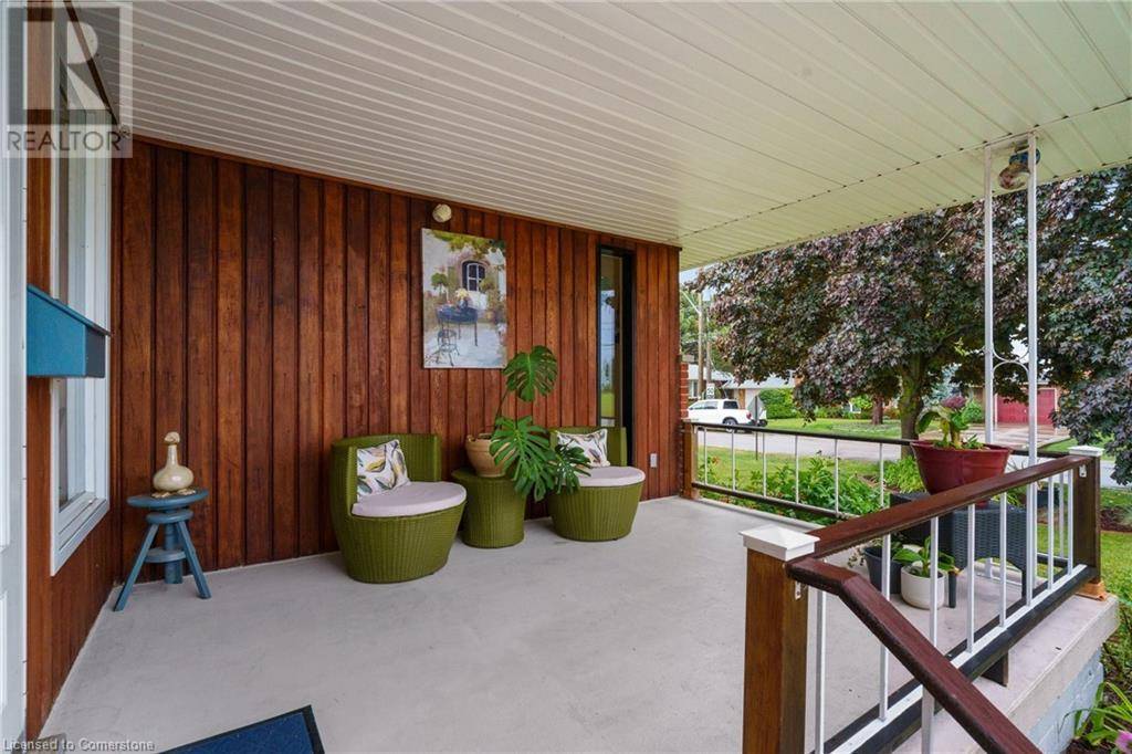 Grimsby, ON L3M2L4,83 LAKESIDE Drive