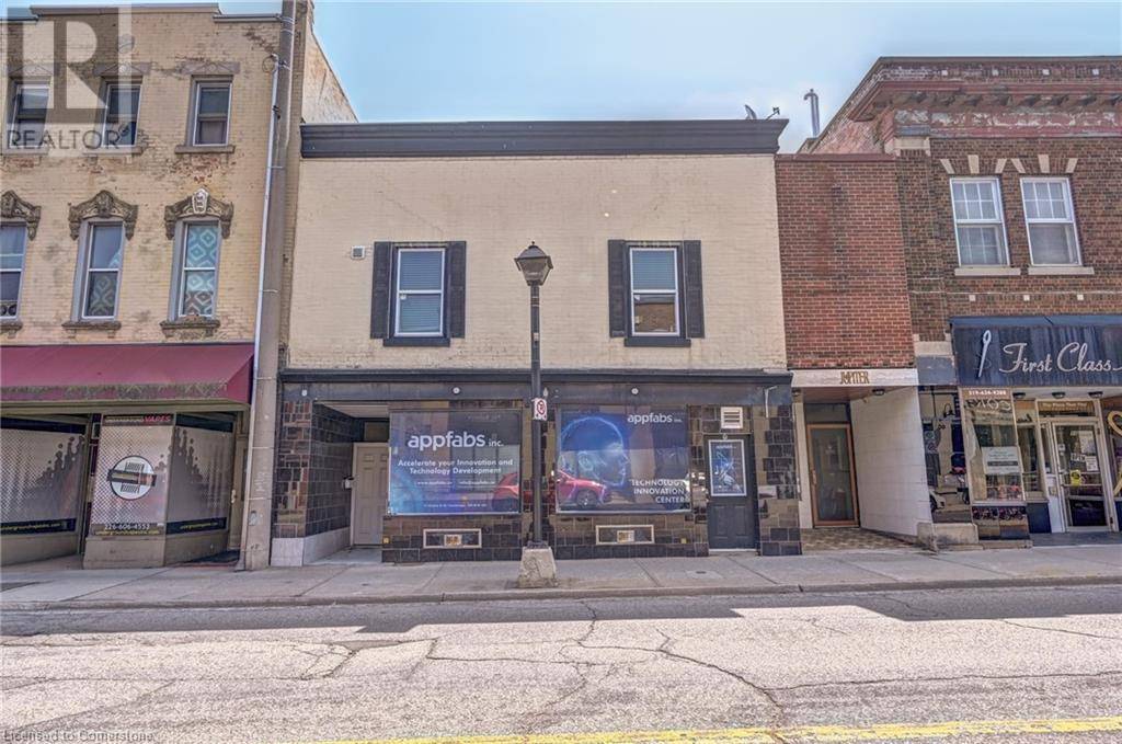 Cambridge, ON N1R3J3,15 AINSLIE Street N