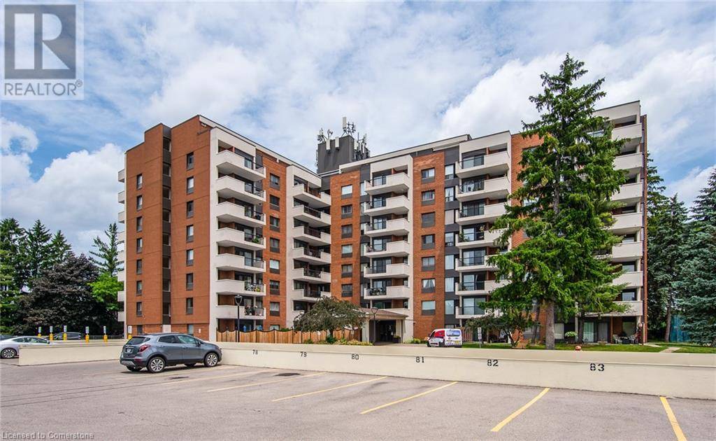 Kitchener, ON N2H6P2,260 SHELDON AVE North #810