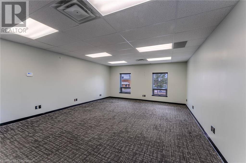 Hamilton, ON L8W3P7,236 PRITCHARD RD #203