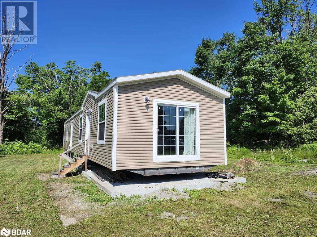 Mactier, ON P0C1H0,45 TOWER RD #4