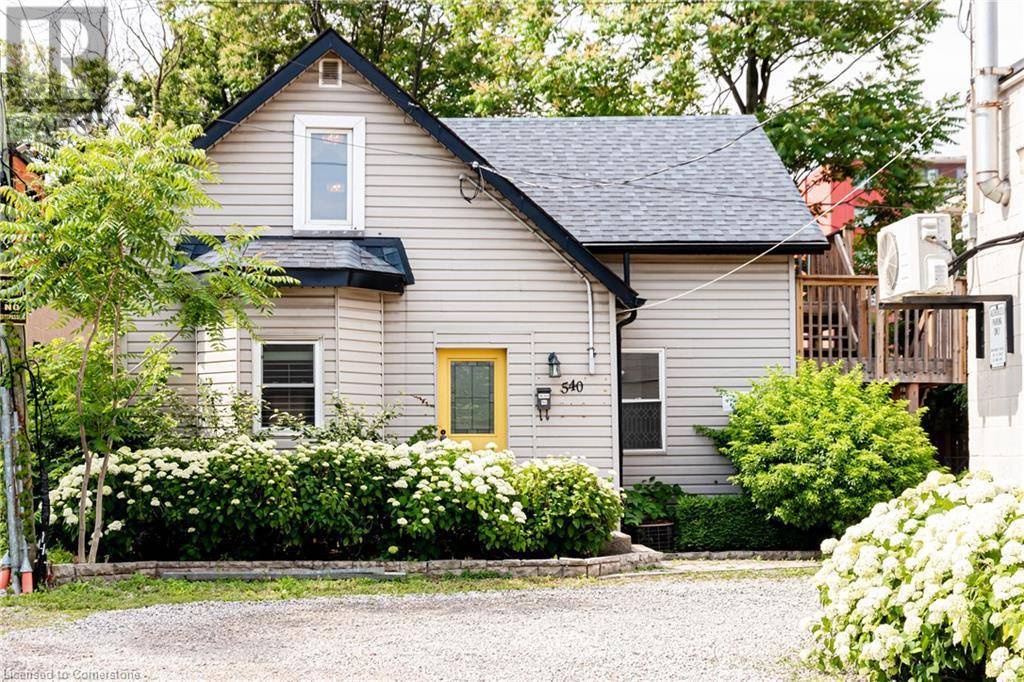Hamilton, ON L8M1J1,538 MAIN Street E