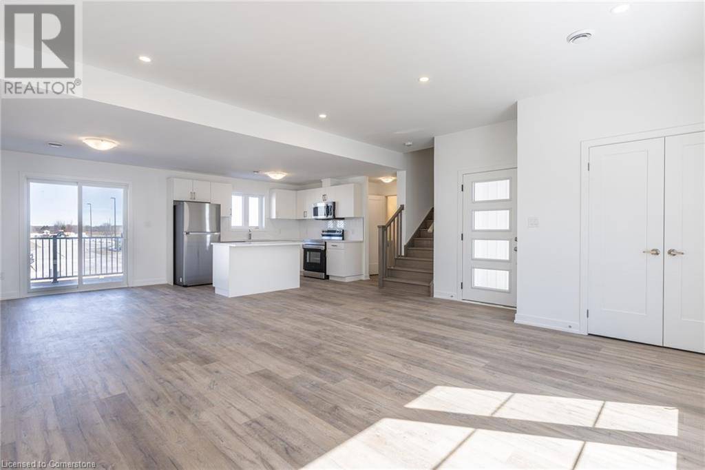 Niagara Falls, ON L2E0C2,4263 FOURTH AVE #821
