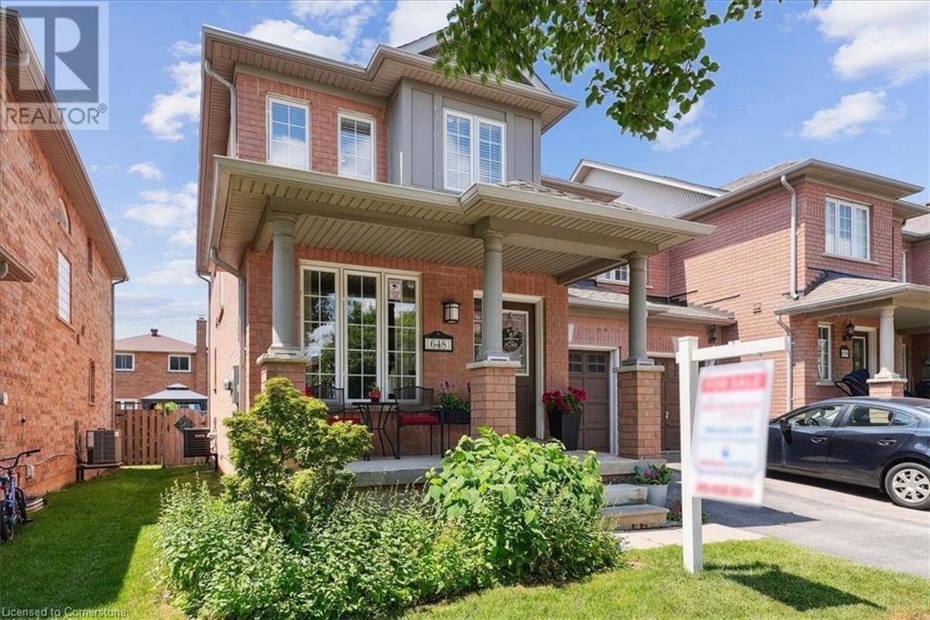 Burlington, ON L7L6X3,648 JULIA Avenue