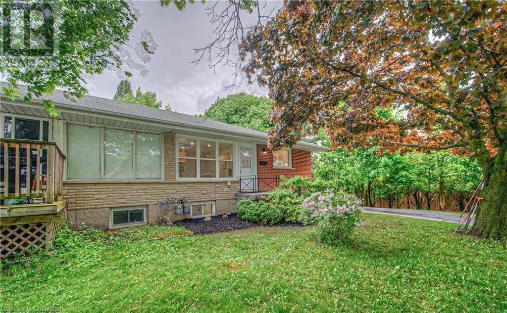 Cambridge, ON N1R2W8,76 RAVINE Drive