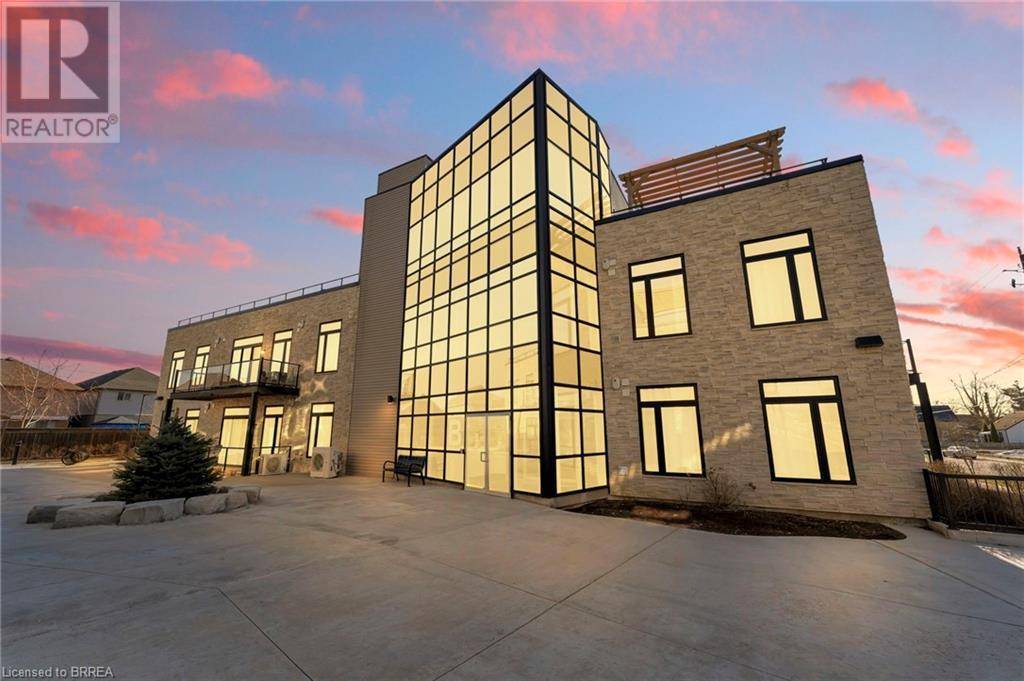 Brantford, ON N3T4J6,85 MORRELL ST #117