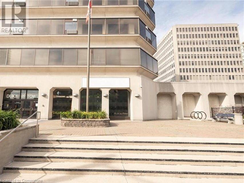 Kitchener, ON N2H3W4,30 DUKE Street W