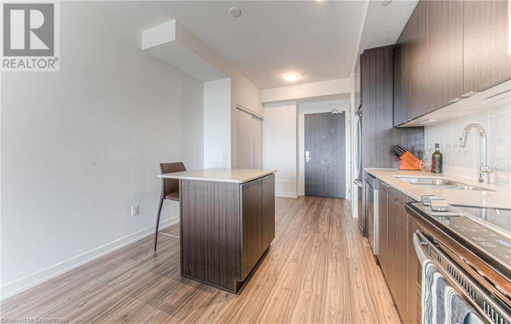 Kitchener, ON N2H0C9,55 DUKE ST West #2207