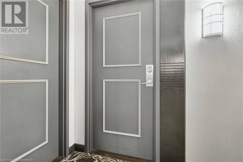 Oakville, ON L6H0C7,2365 CENTRAL PARK DR #906