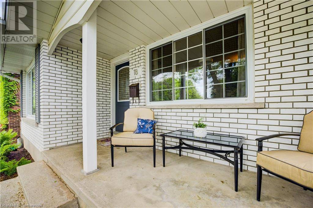 St. Catharines, ON L2S1A8,18 ROSEMORE Road