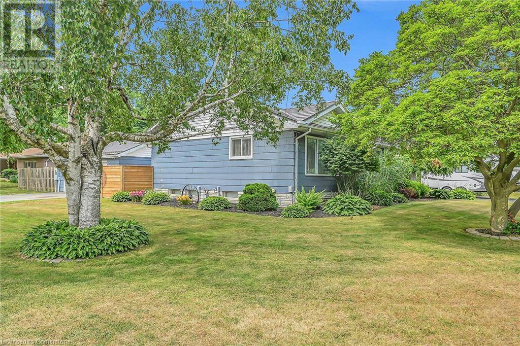 Port Dover, ON N0A1N0,4 CLIFFORD Street