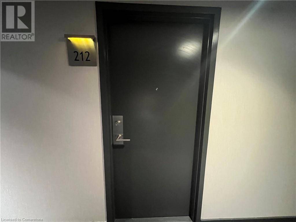 Kitchener, ON N2H0B7,85 DUKE ST West #212