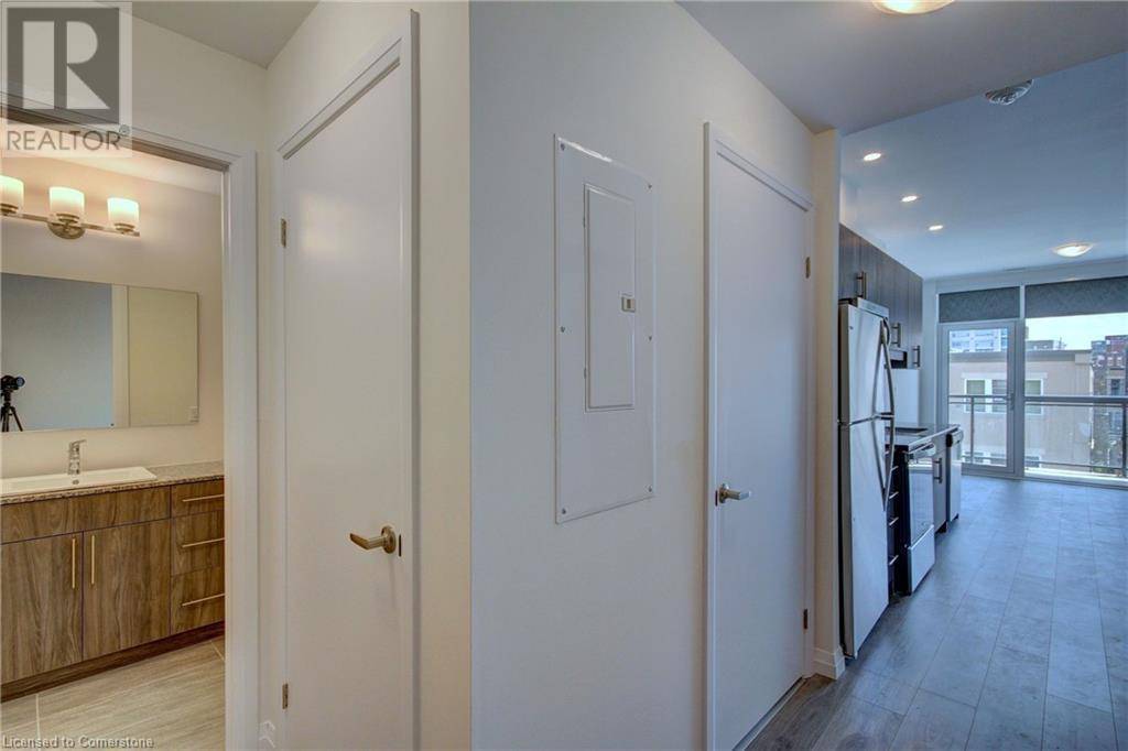 Kitchener, ON N2G0C9,60 CHARLES ST West #304