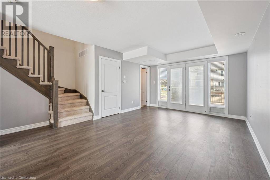 Guelph, ON N1E0P6,124 WATSON Pkwy North #4
