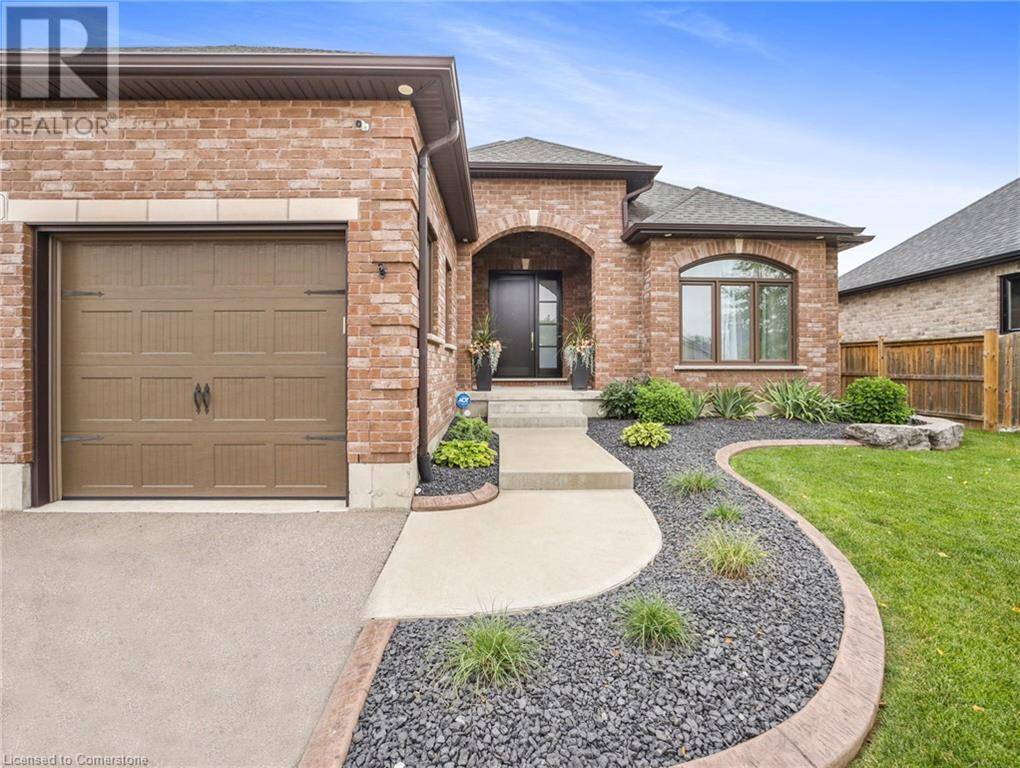 Simcoe, ON N3Y0B2,14 ROSS Avenue N