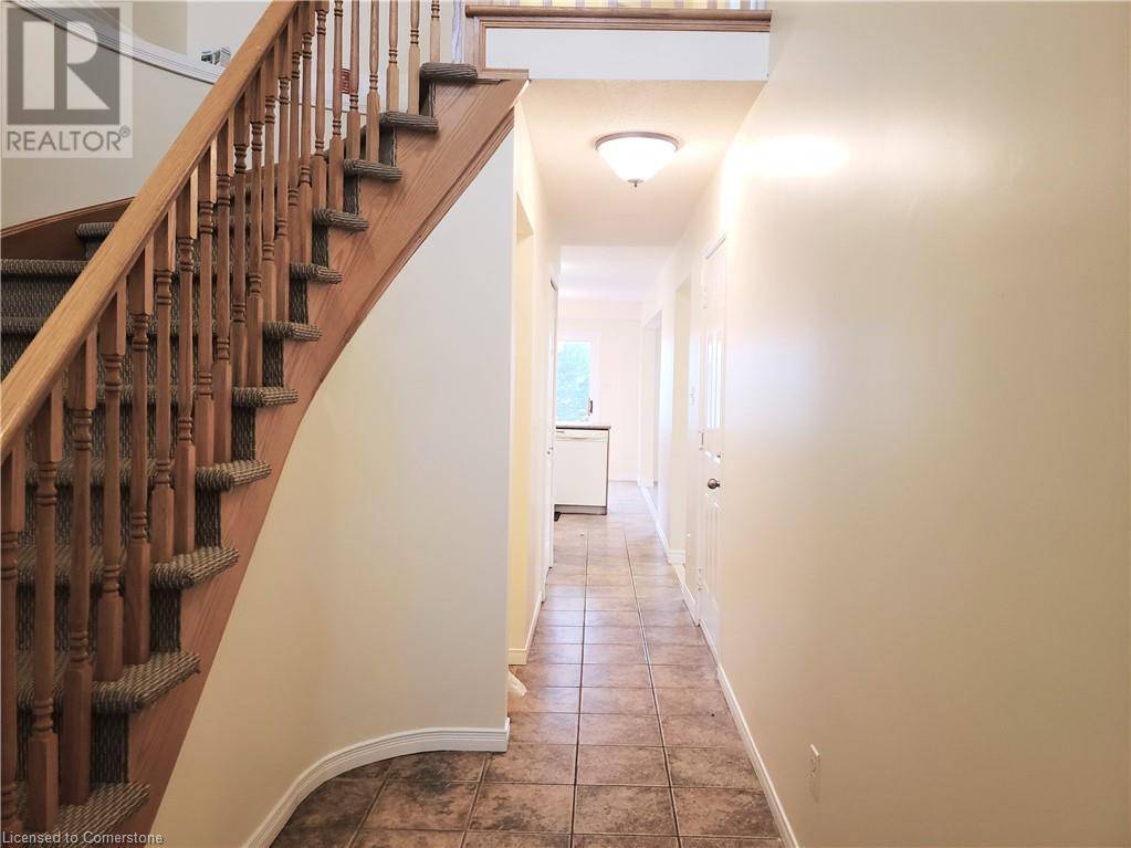 Stoney Creek, ON L8J3W8,69 SHADYGLEN Drive