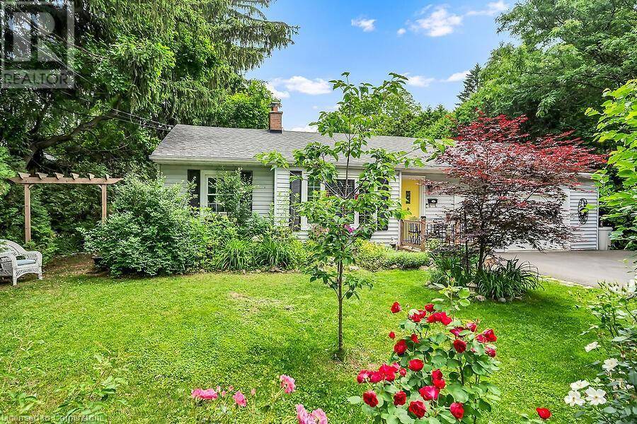 Dundas, ON L9H5L5,388 MOXLEY Road