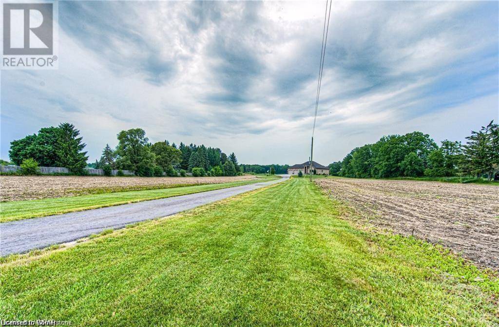 Breslau, ON N0B1M0,2850 VICTORIA Street N