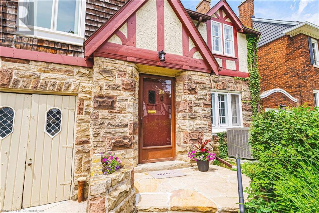 Hamilton, ON L8P4N9,34 CHEDOKE Avenue