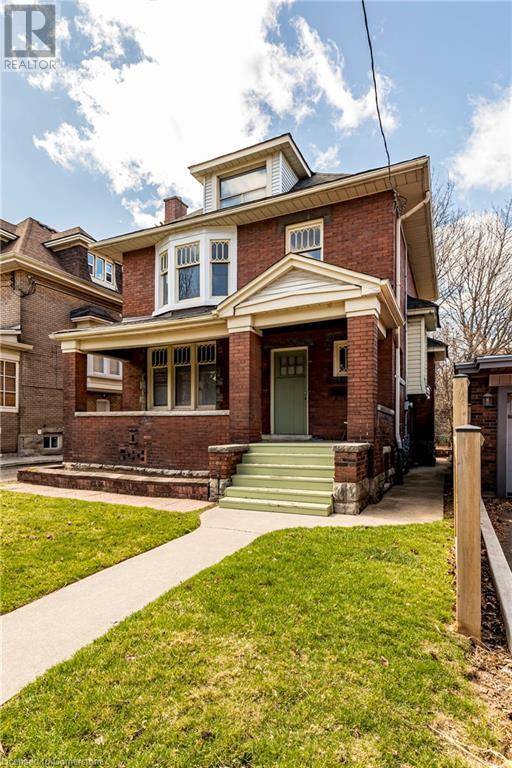 Hamilton, ON L8M2R3,196 SHERMAN Avenue S