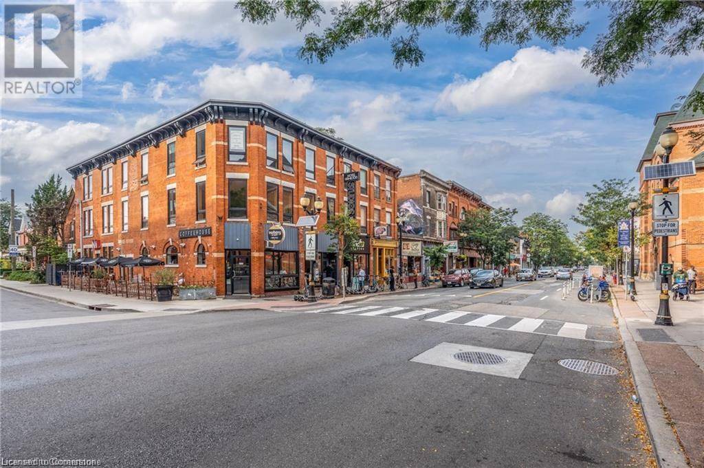 Hamilton, ON L8R2L2,197 JAMES ST North #310
