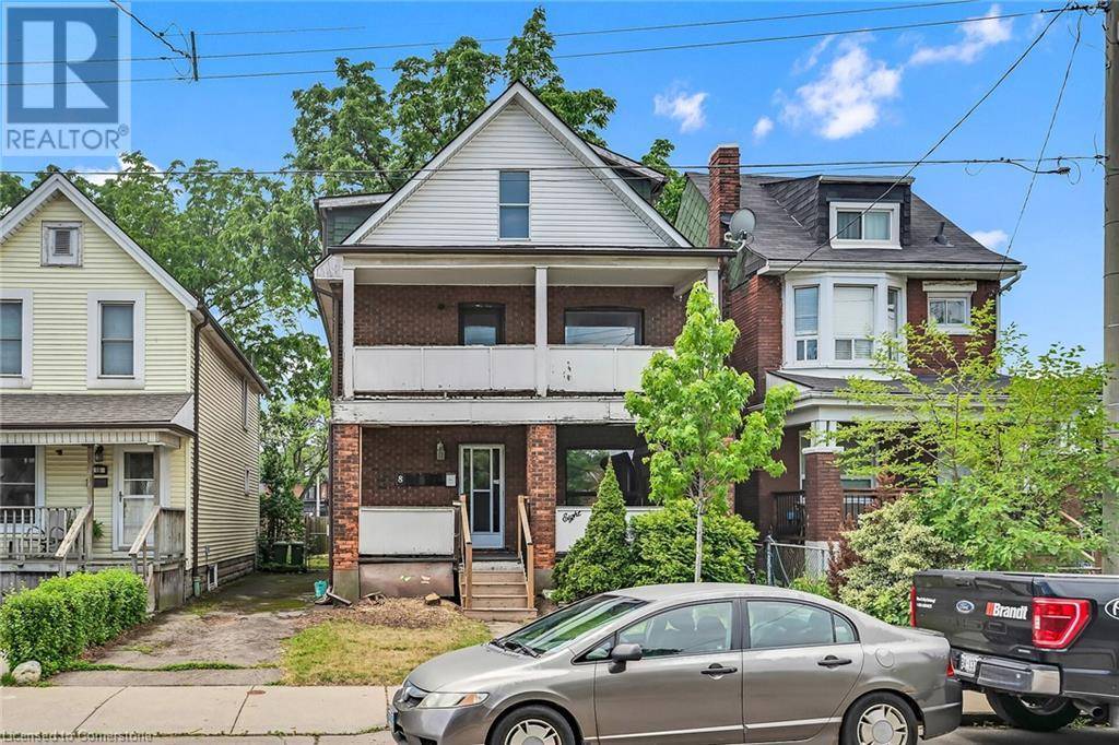 Hamilton, ON L8L1X7,8 MORRIS Avenue
