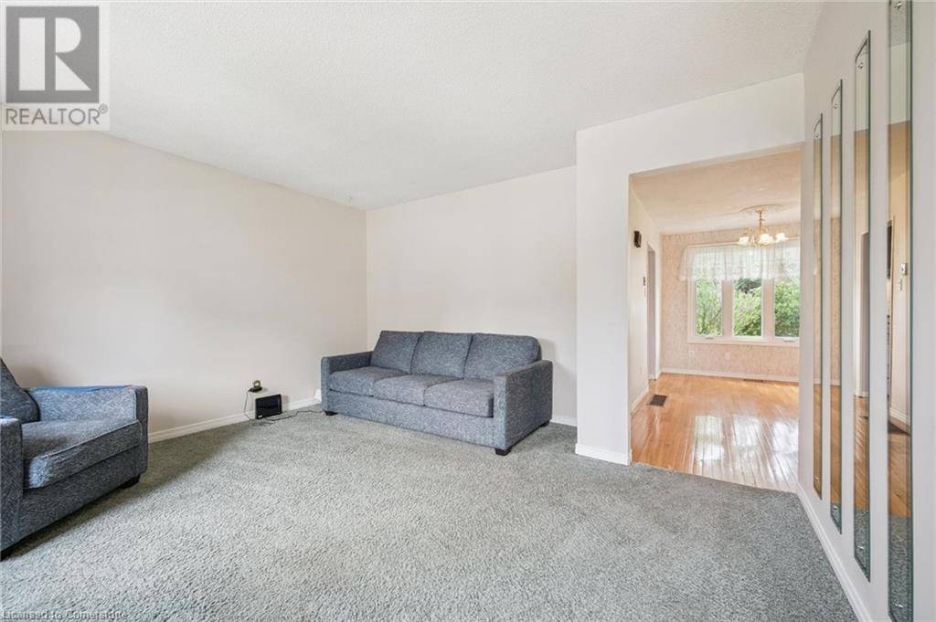 Stratford, ON N5A1P4,341 REDFORD Crescent