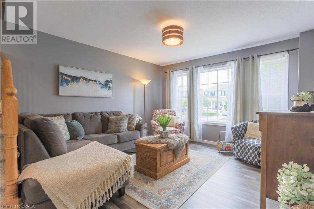 Brantford, ON N3T6P8,29 GAYDON Way
