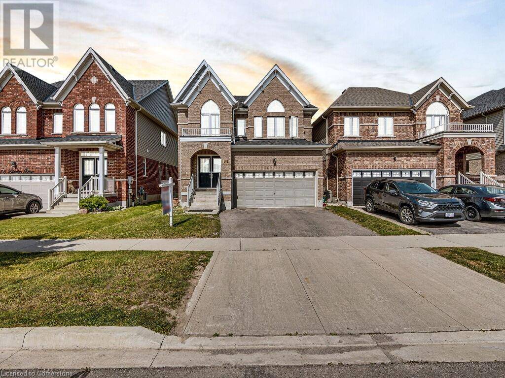 Cambridge, ON N3H5L5,552 LINDEN Drive