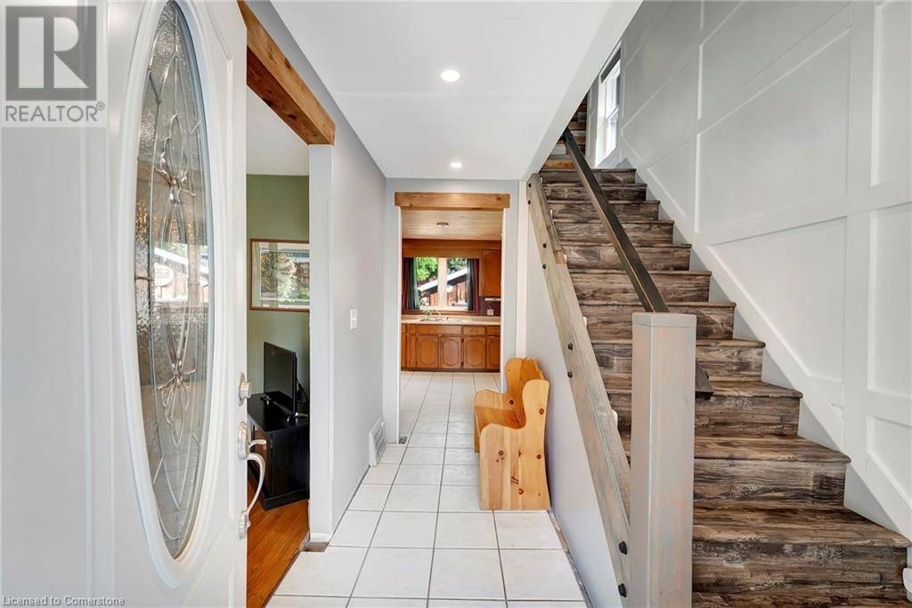 Guelph, ON N1H3B2,25 FOSTER Avenue