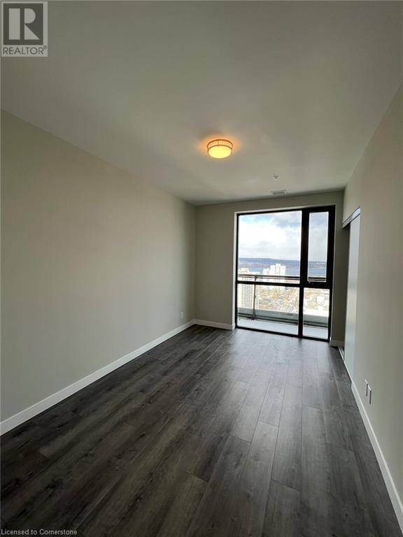 Hamilton, ON L8P0C6,15 QUEEN ST South #2306