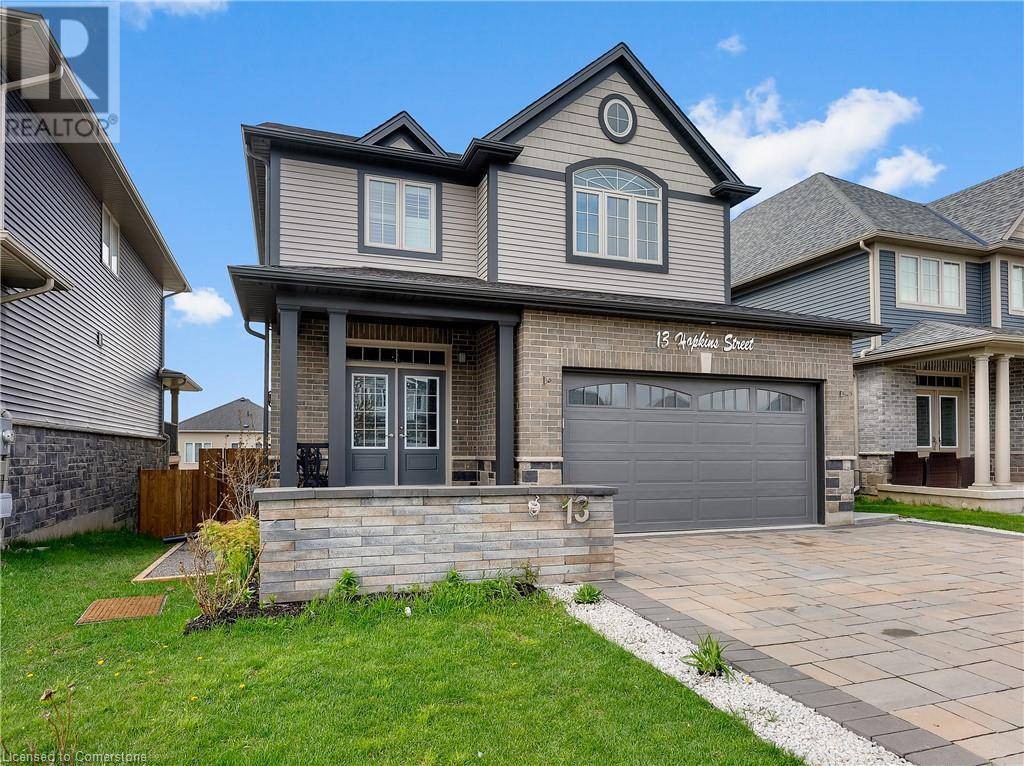 Thorold, ON L2V0E9,13 HOPKINS Street