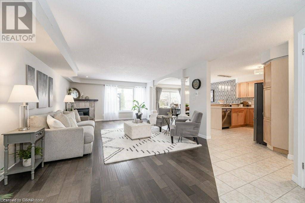 Kitchener, ON N2P2M6,123 WINIFRED Street
