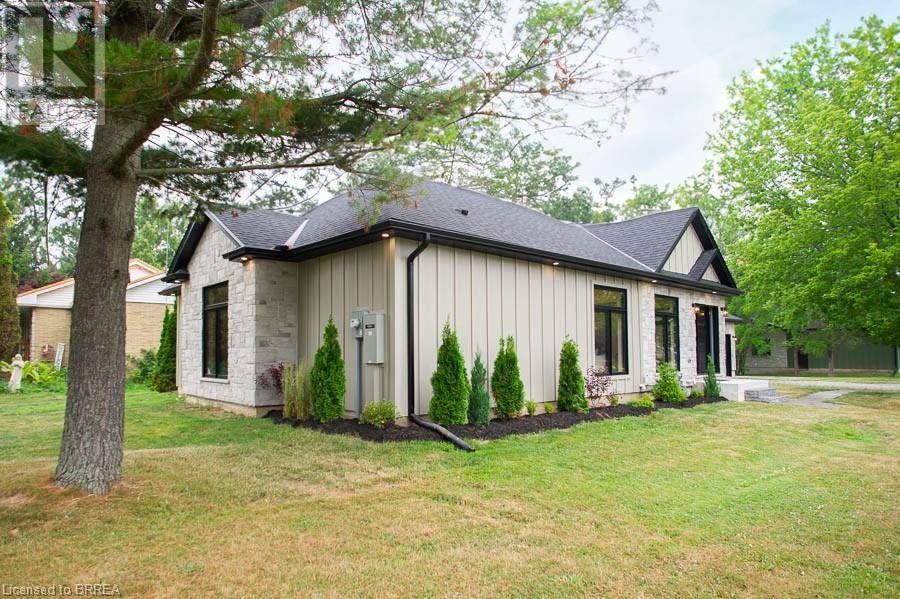 Port Dover, ON N0A1N7,68 HAMILTON PLANK Road