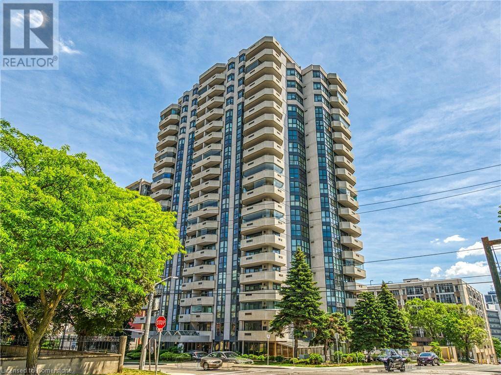 Hamilton, ON L8P3K6,67 CAROLINE ST South #203