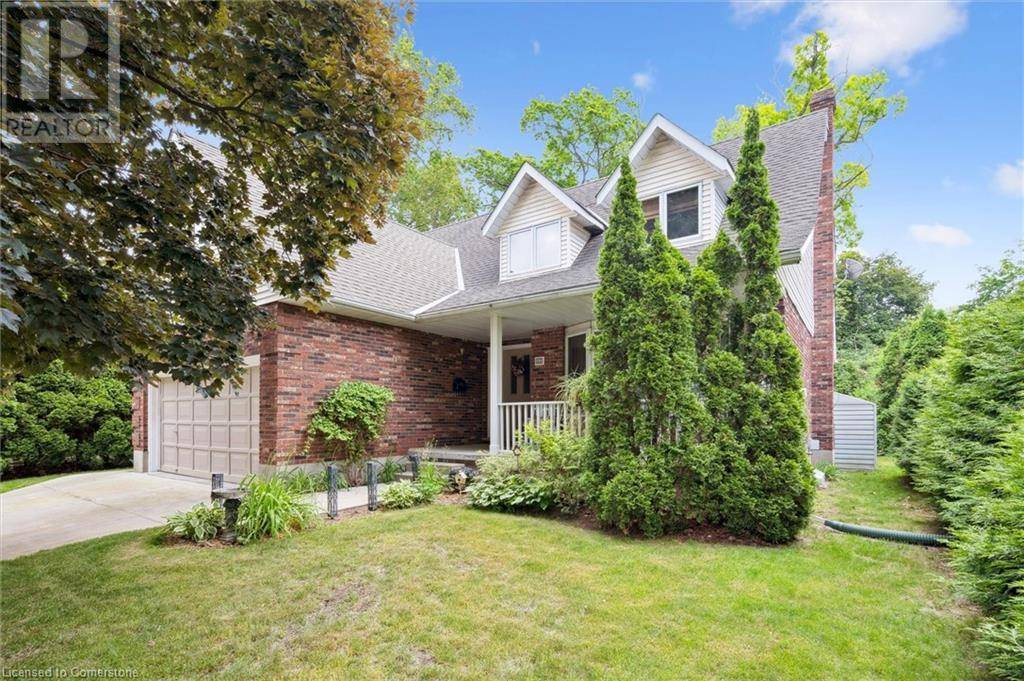 Cambridge, ON N1S4K1,45 APPLEWOOD Crescent