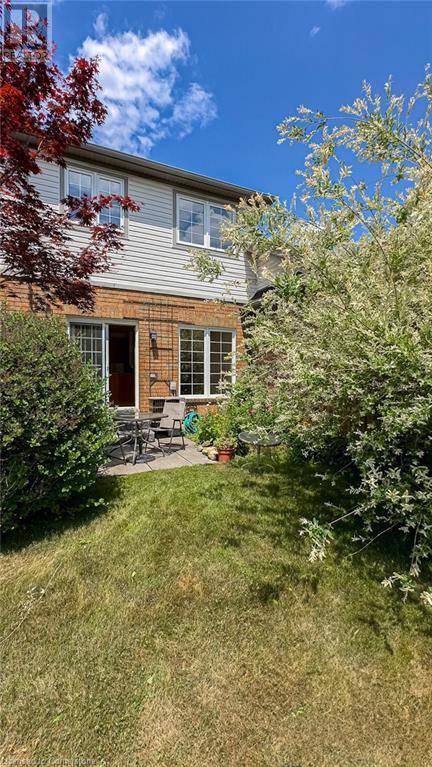 Hamilton, ON L8P4Z2,100 BEDDOE ST #65