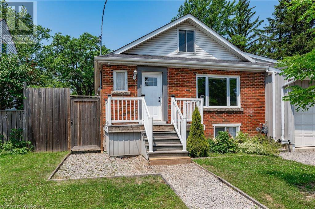 Hamilton, ON L9C3K3,78 WEST 3RD Street