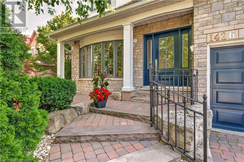 Oakville, ON L6H6E6,1426 CREEKWOOD Trail