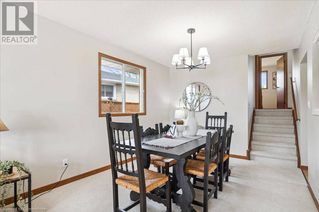 Niagara Falls, ON L2H2K7,6346 CHARNWOOD Avenue